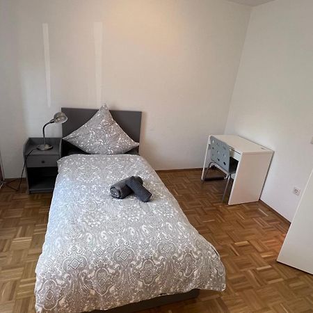 Apartmenthaus Somborn Bochum Esterno foto